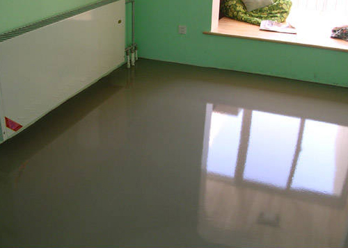 水泥自流平地坪